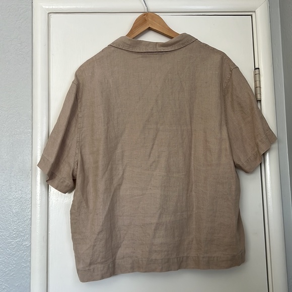 Vintage button down with embroidered flowers - Picture 6 of 6